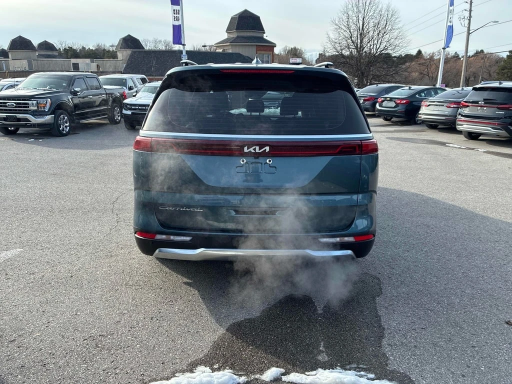 Kia Carnival * FWD * CARFAX * БЕЗ ПЪРВОНАЧАЛНА ВНОСКА - изображение 4