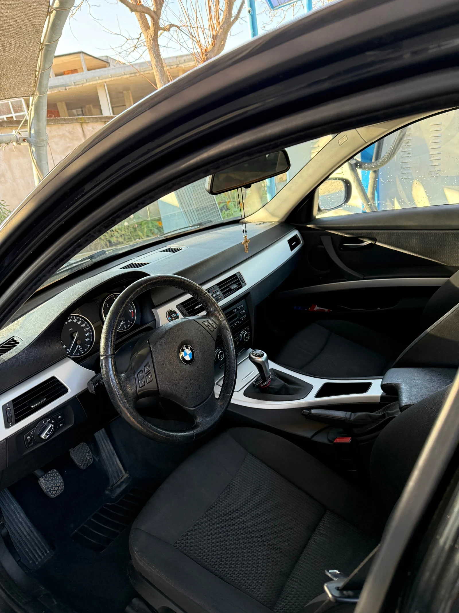 BMW 320 | Mobile.bg � ����������� 12