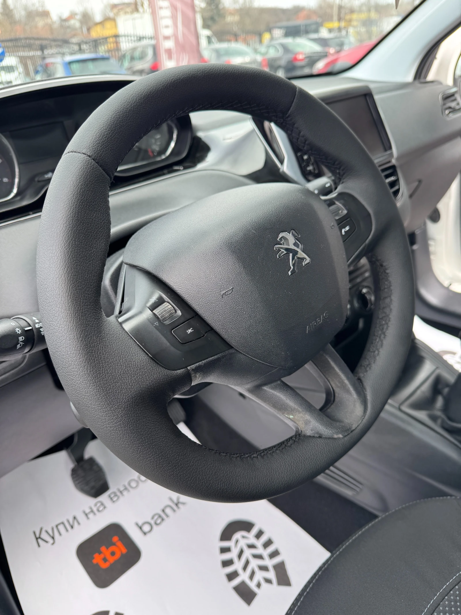 Peugeot 208 1.4HDI НОВ ВНОС  - изображение 10