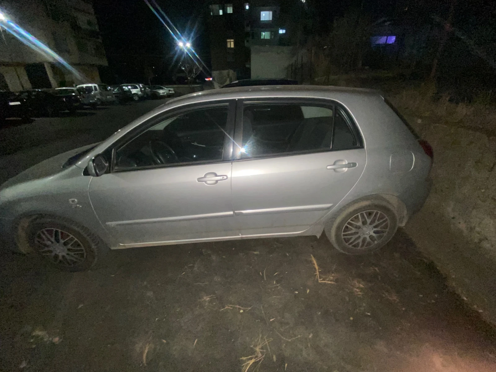 Toyota Corolla | Mobile.bg � ����������� 11