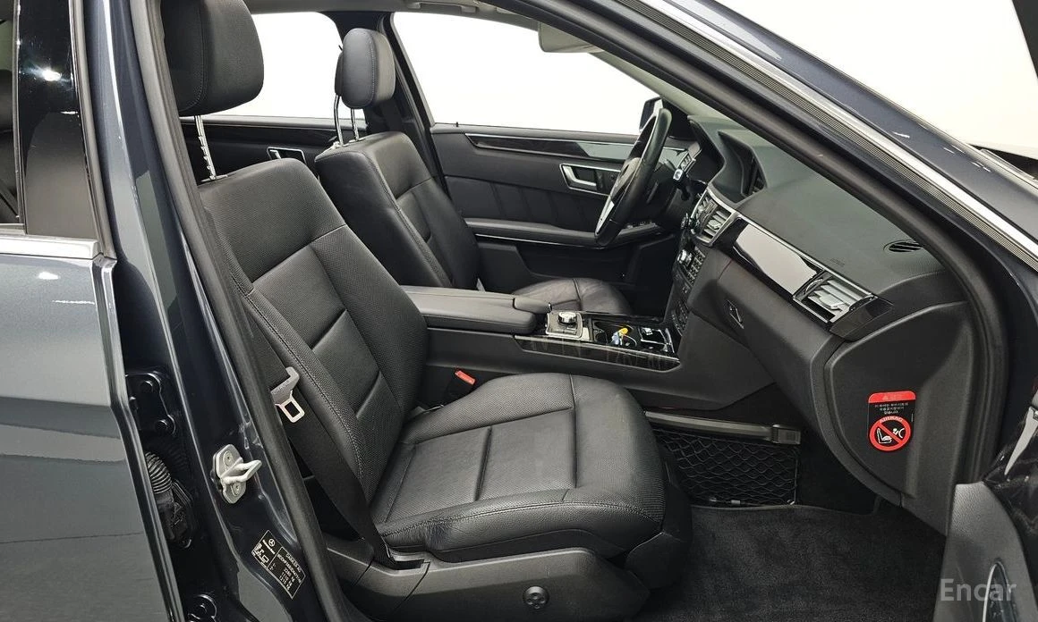 Mercedes-Benz E 350, снимка 11 - Автомобили и джипове - 53749918