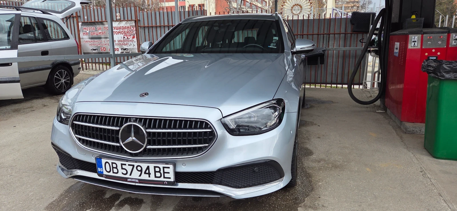 Mercedes-Benz E 300 undefined | Auto.bg — изображение 1