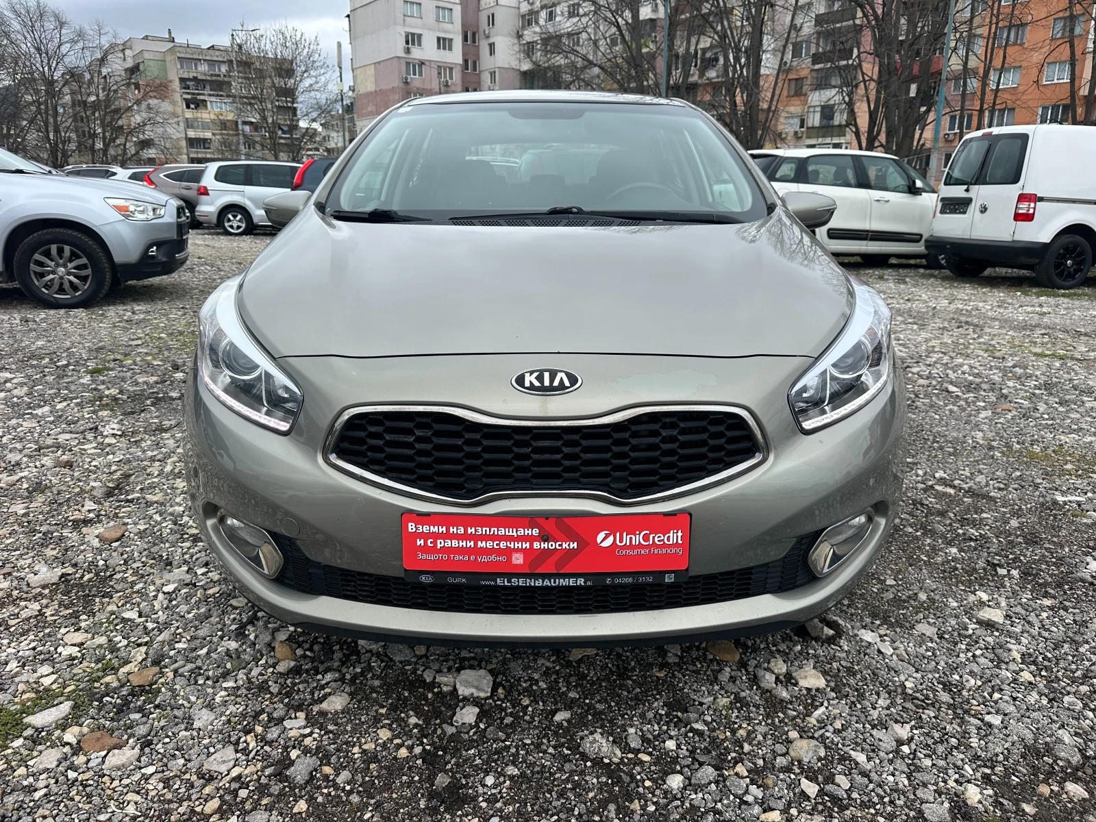 Kia Ceed 1.6CRDI 110kc FACE, снимка 8 - Автомобили и джипове - 54042200