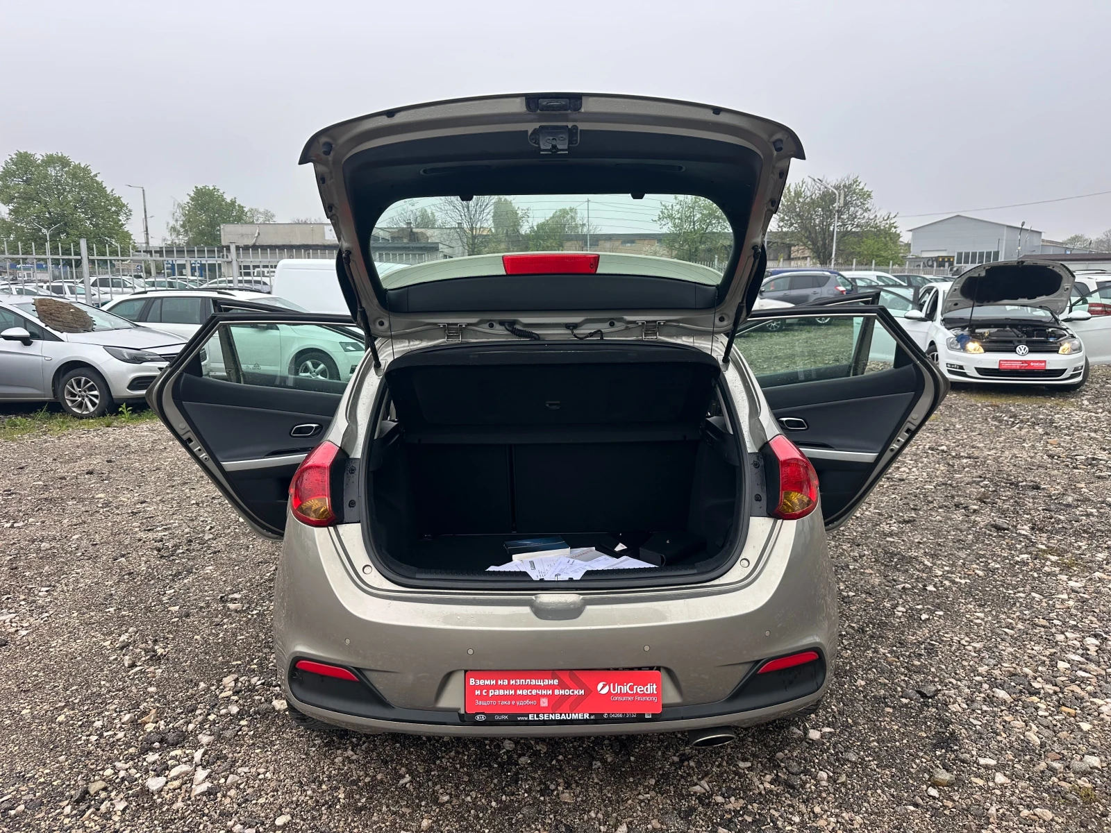 Kia Ceed 1.6CRDI 110kc FACE, снимка 16 - Автомобили и джипове - 54042200