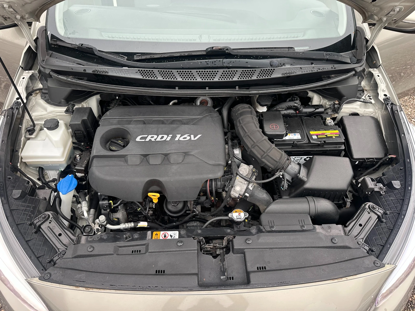 Kia Ceed 1.6CRDI 110kc FACE, снимка 17 - Автомобили и джипове - 54042200