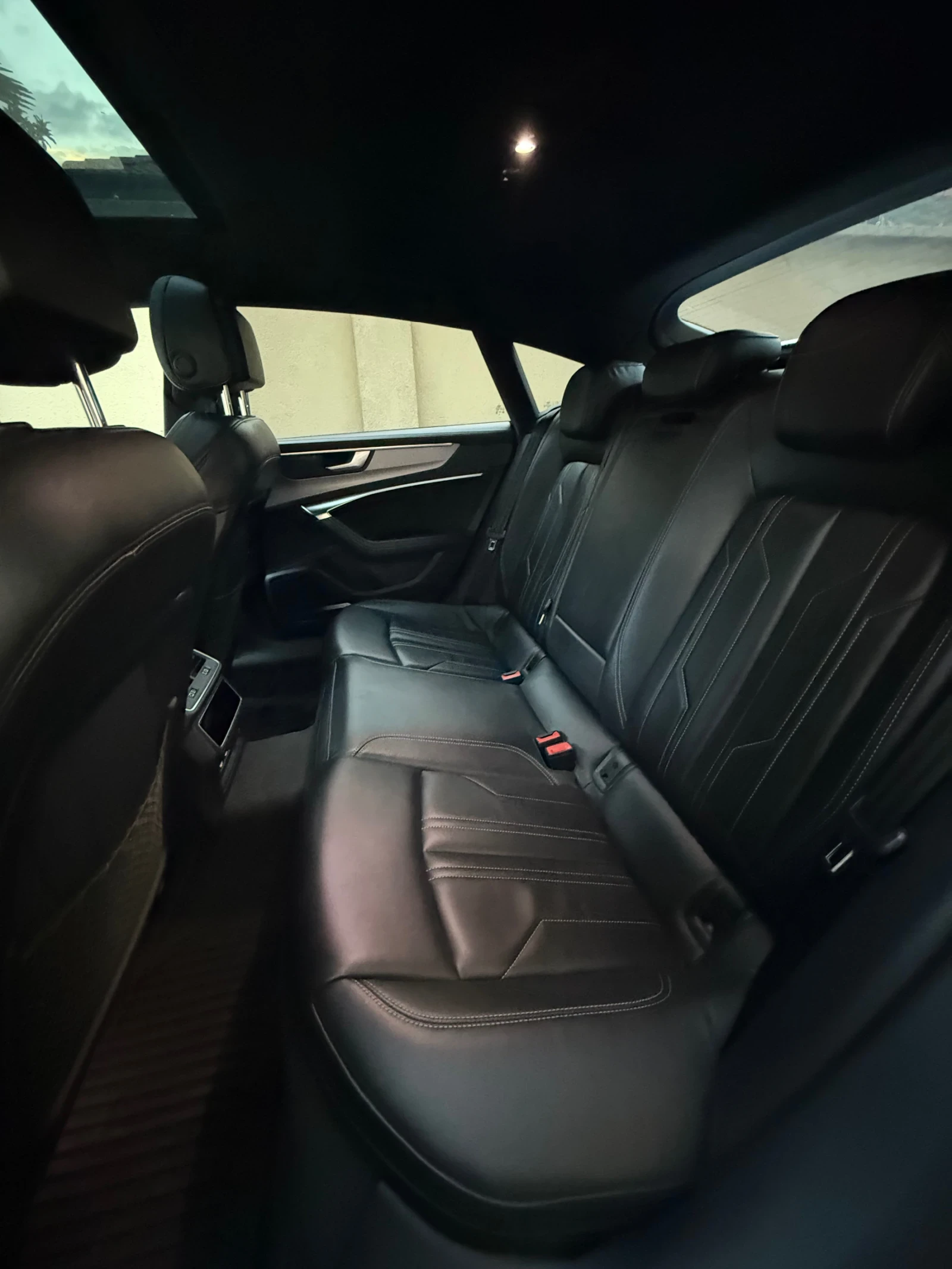 Audi A7 50TDI / S-Line / Quattro / Matrix / B&O, снимка 9 - Автомобили и джипове - 54093010