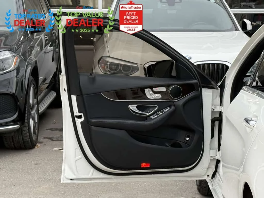 Mercedes-Benz 300 AMG PKG | PANO | 360 CAMERA | AMBIENT LIGHT , снимка 7 - Автомобили и джипове - 54219302