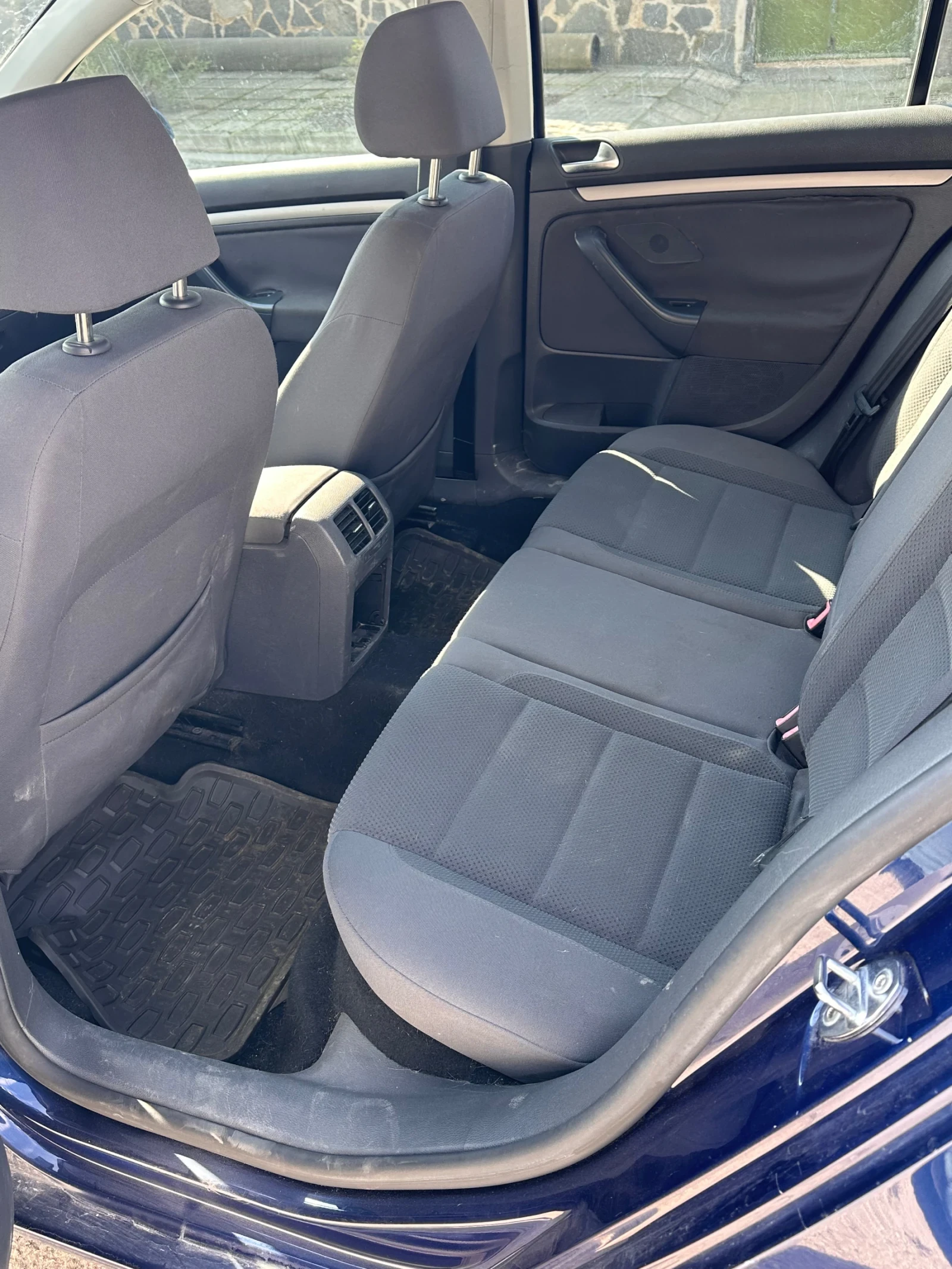 VW Golf, снимка 11 - Автомобили и джипове - 54244022