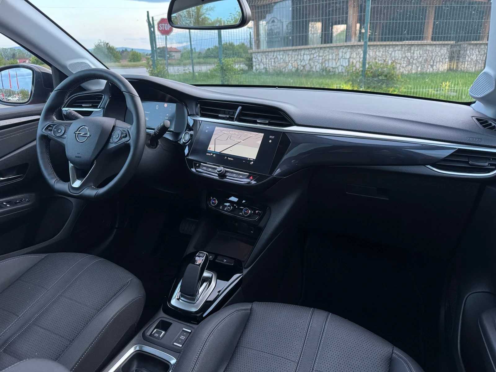 Opel Corsa electric* 50kw* Камера* Панорама* FULL, снимка 10 - Автомобили и джипове - 54456866