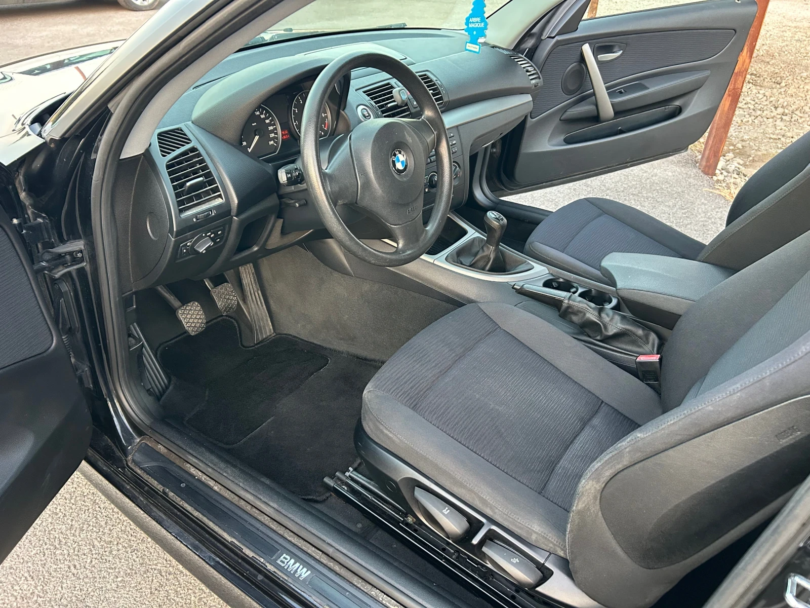 BMW 116 FACELIFT 122 k.c., снимка 12 - Автомобили и джипове - 55621682
