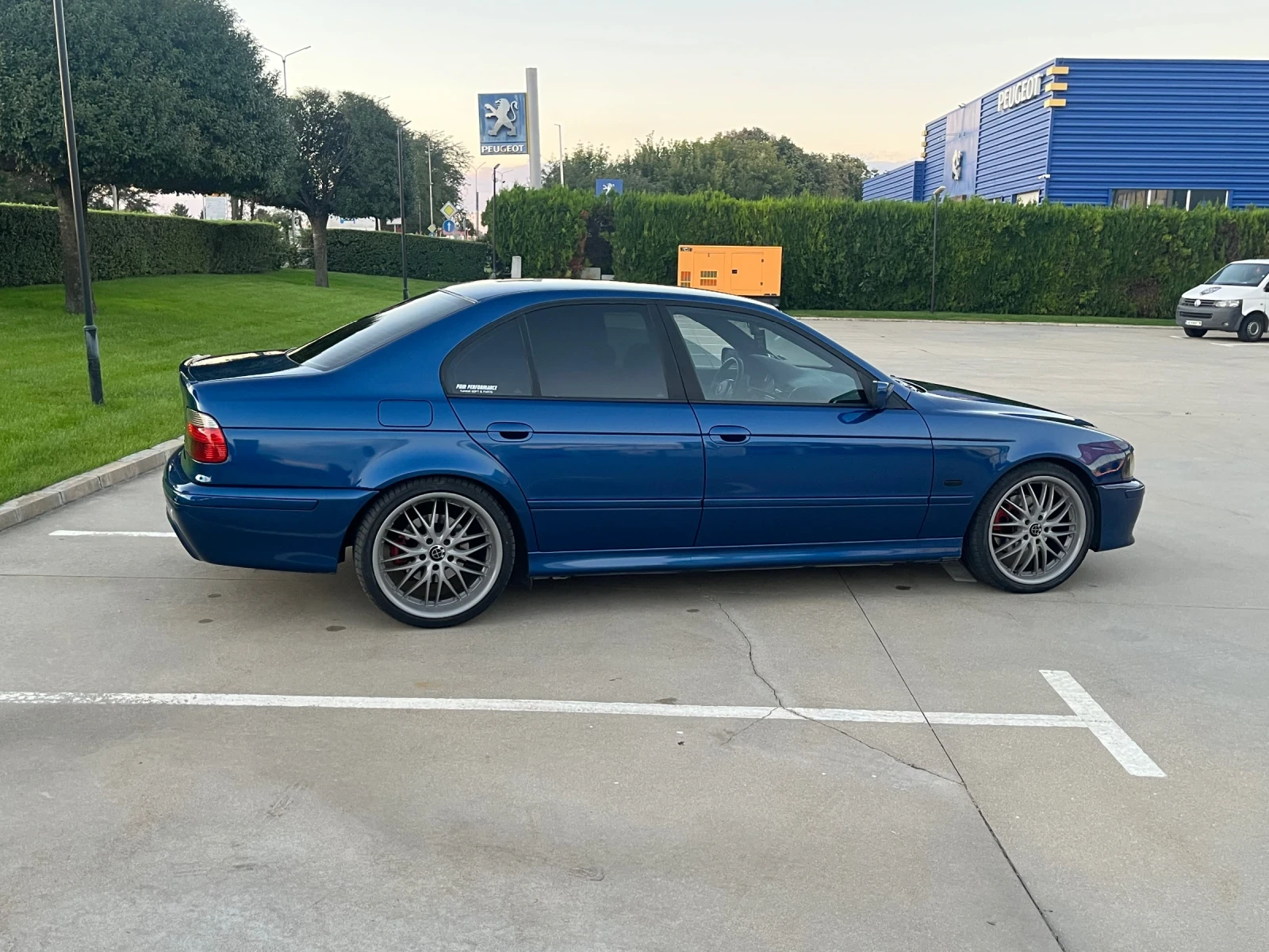 BMW 525  2260v 250hp, снимка 8 - Автомобили и джипове - 55999090