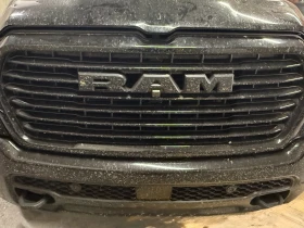 Dodge RAM 1500 LARAMIE | Black Edition | Full Екстри | На Части| , снимка 4