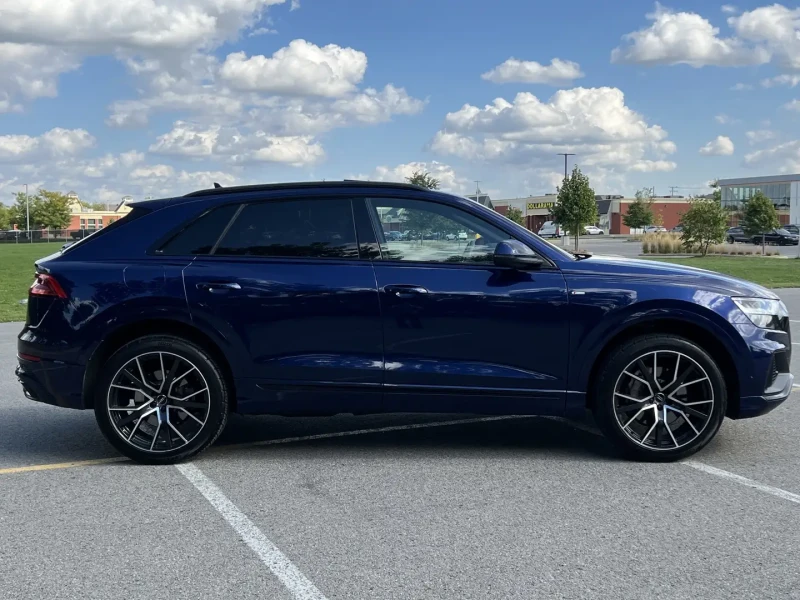 Audi Q8 Keyless/head-up/подгрев/обдухване/панорама/лизинг, снимка 2 - Автомобили и джипове - 52317665