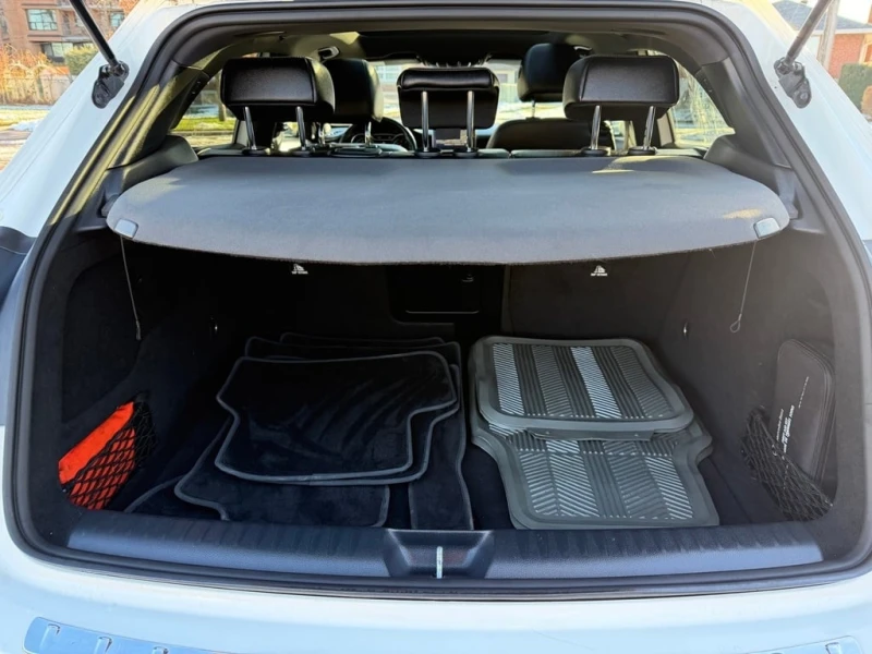 Mercedes-Benz GLA * GLA250 4MATIC * CARFAX * ЦЕНА ДО БГ, снимка 7 - Автомобили и джипове - 52988931