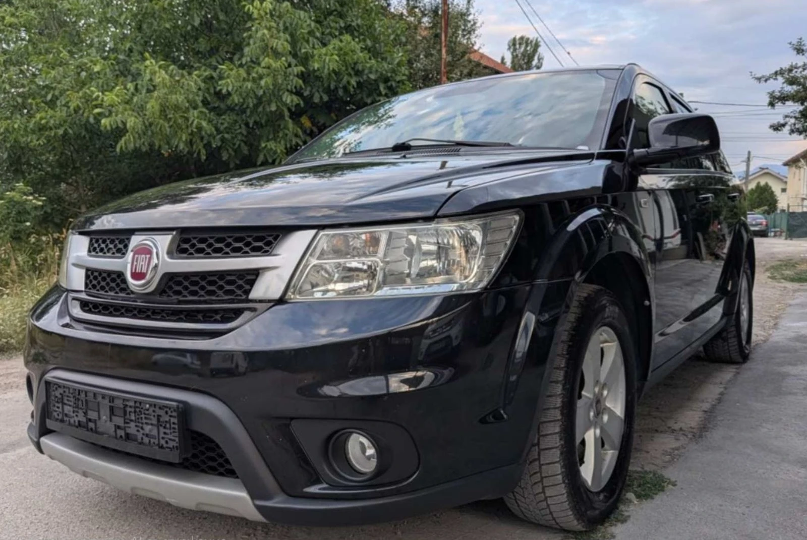 Fiat Freemont * * 4X4* * AVTOMAT* * 7 МЕСТА* * KEYLESS* * TOP* *, снимка 1