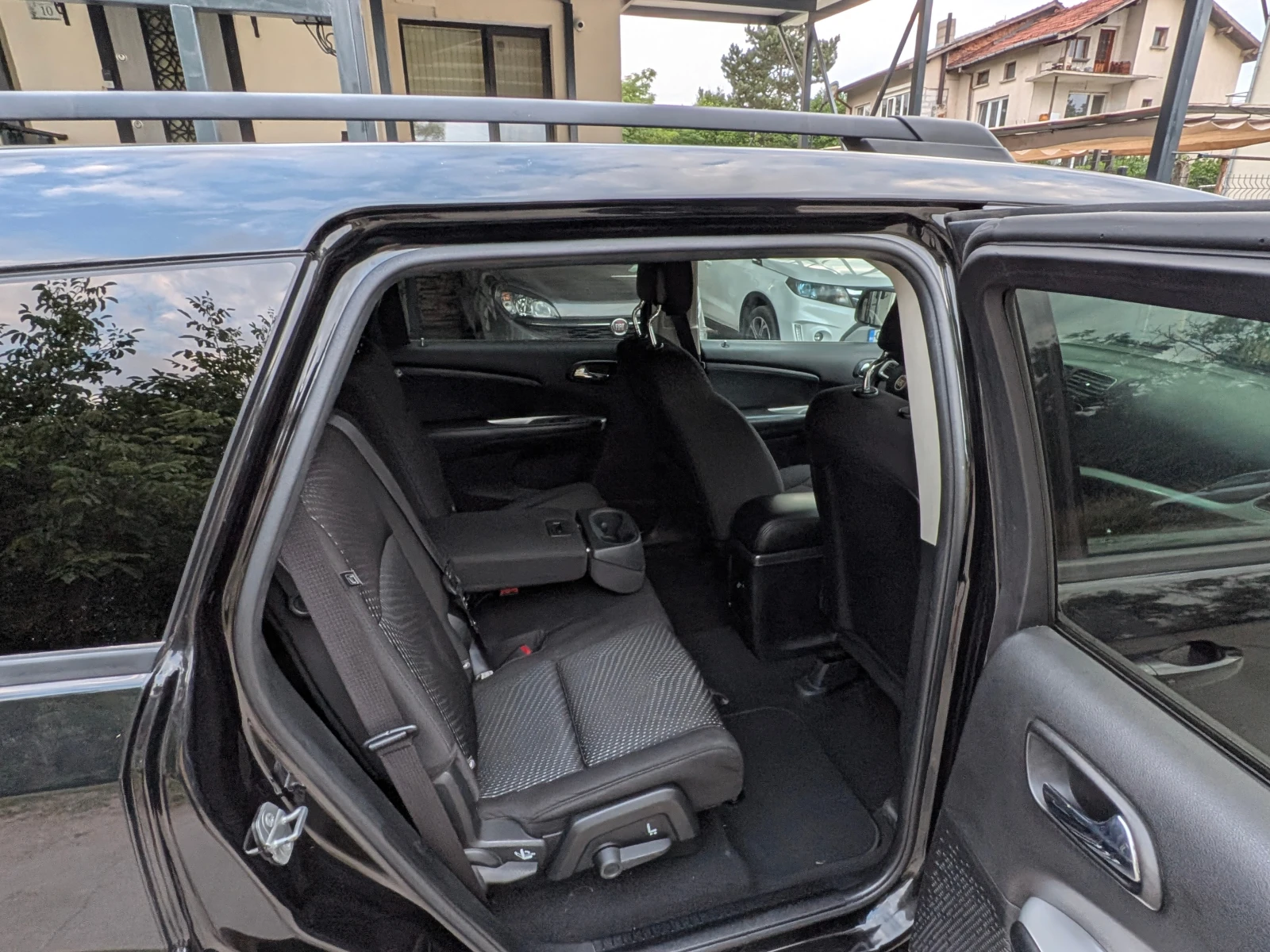 Fiat Freemont * * 4X4* * AVTOMAT* * 7 * * KEYLESS* * TOP* * | Mobile.bg   17