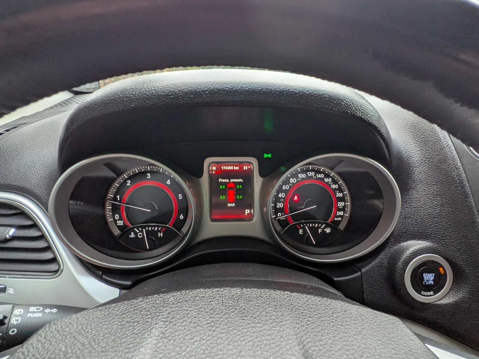 Fiat Freemont * * 4X4* * AVTOMAT* * 7 * * KEYLESS* * TOP* * | Mobile.bg   11