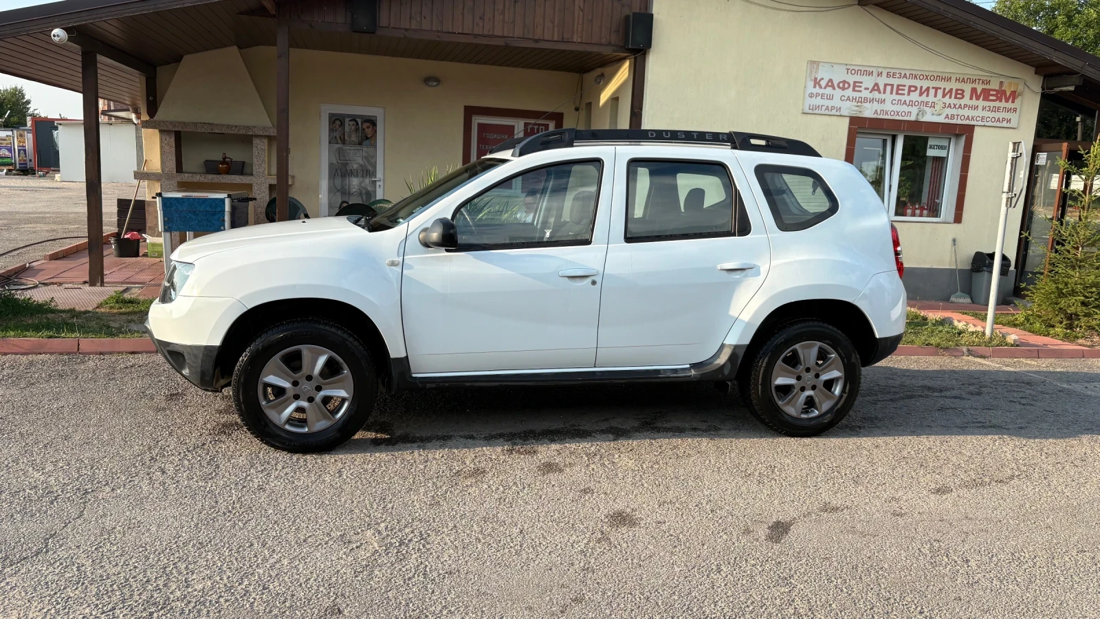 Dacia Duster 1.5 dci - изображение 4