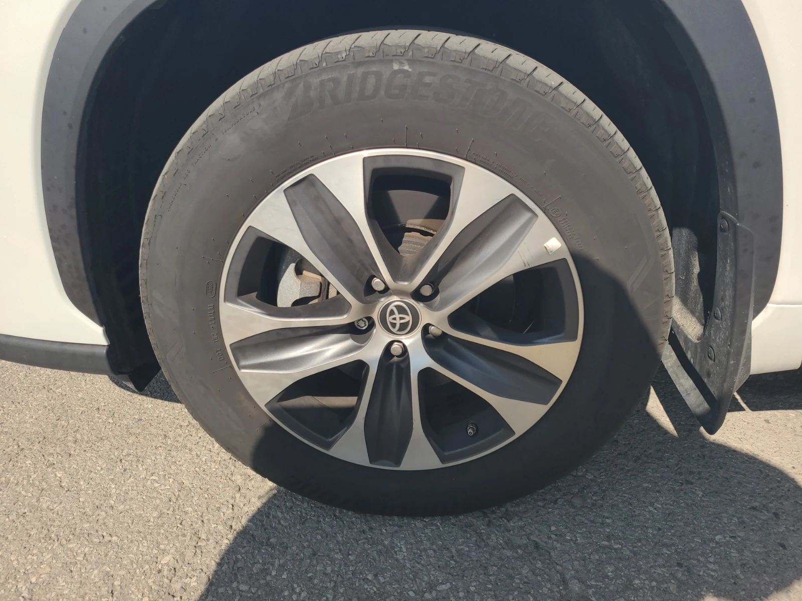 Toyota Highlander CARFAX* БЕЗ ПЪРВОНАЧАЛНА - изображение 6