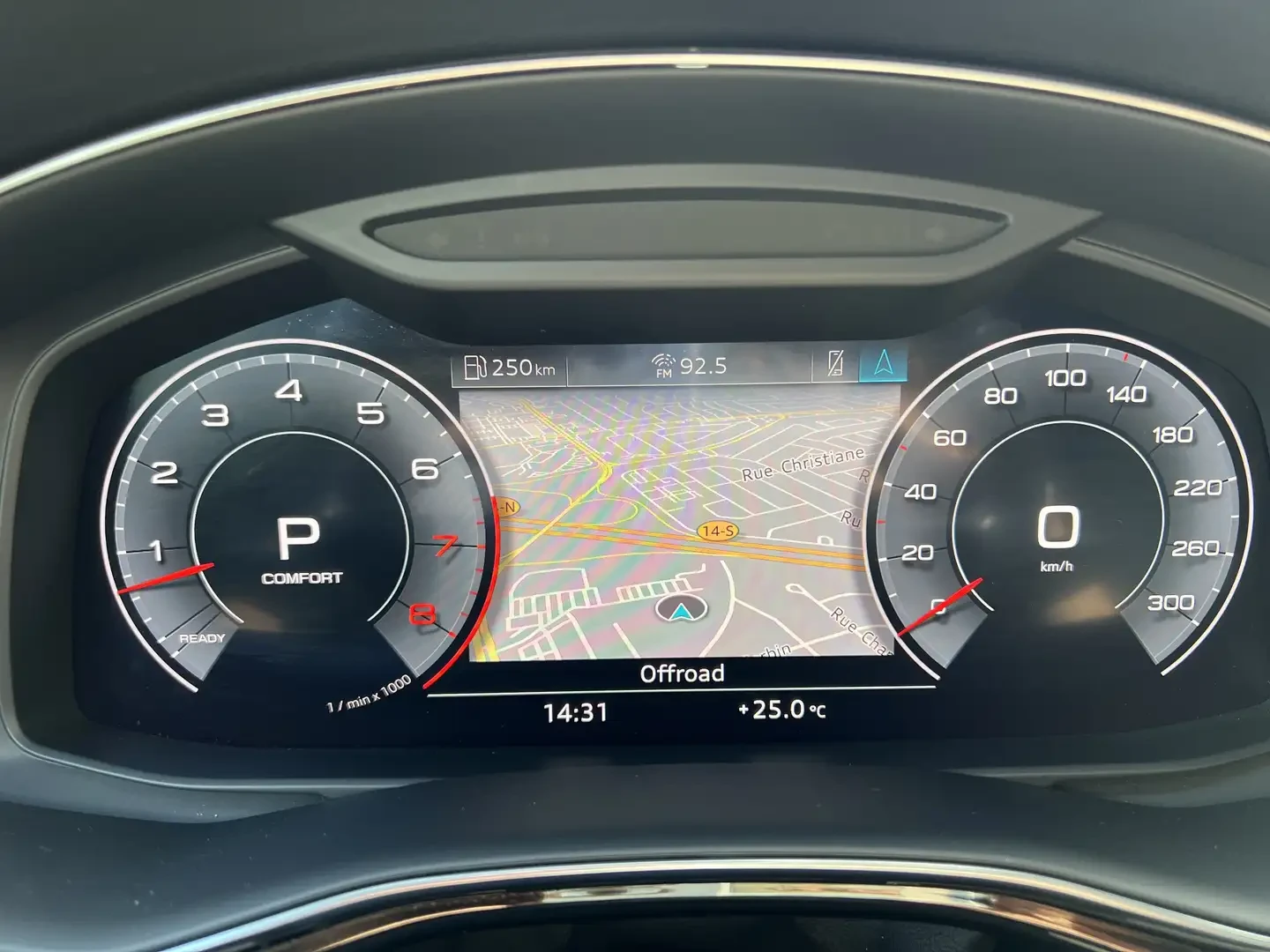 Audi Q8 Keyless/head-up//// | Mobile.bg   14