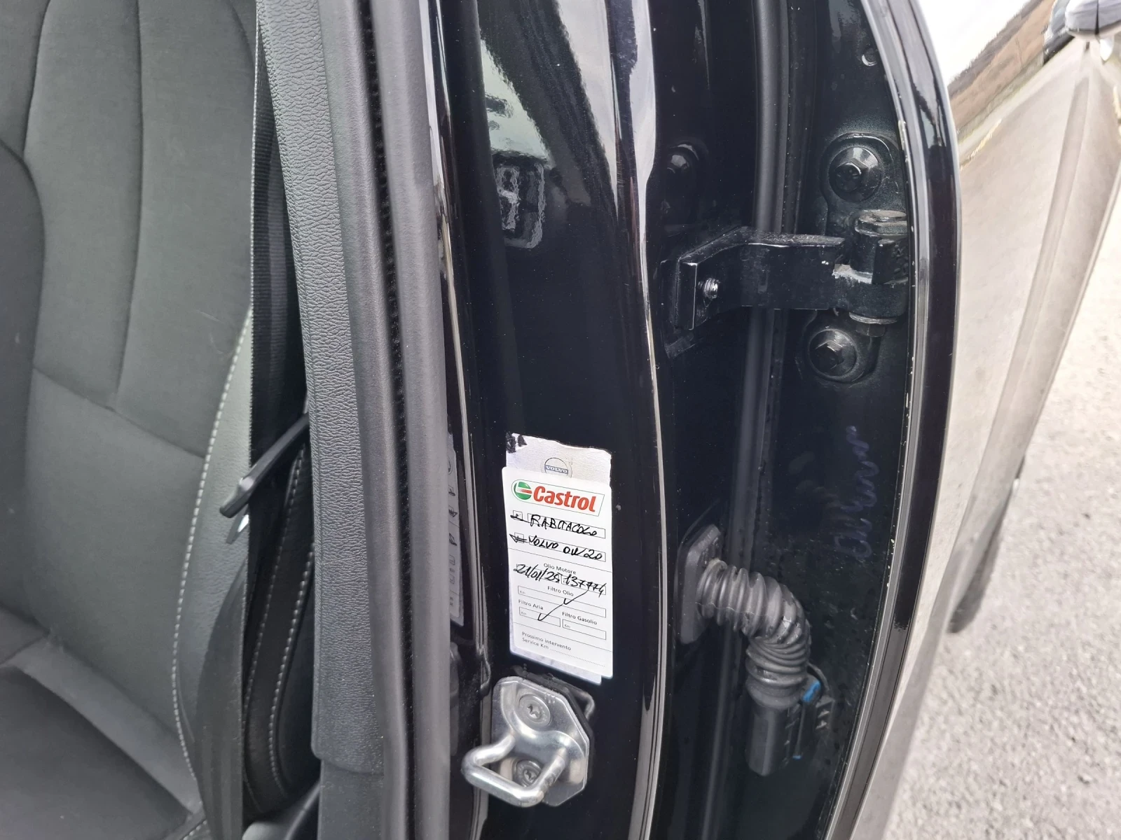 Volvo XC40 2.0 Diesel-150p.s.-Euro 6D-Digital | Mobile.bg � ����������� 16