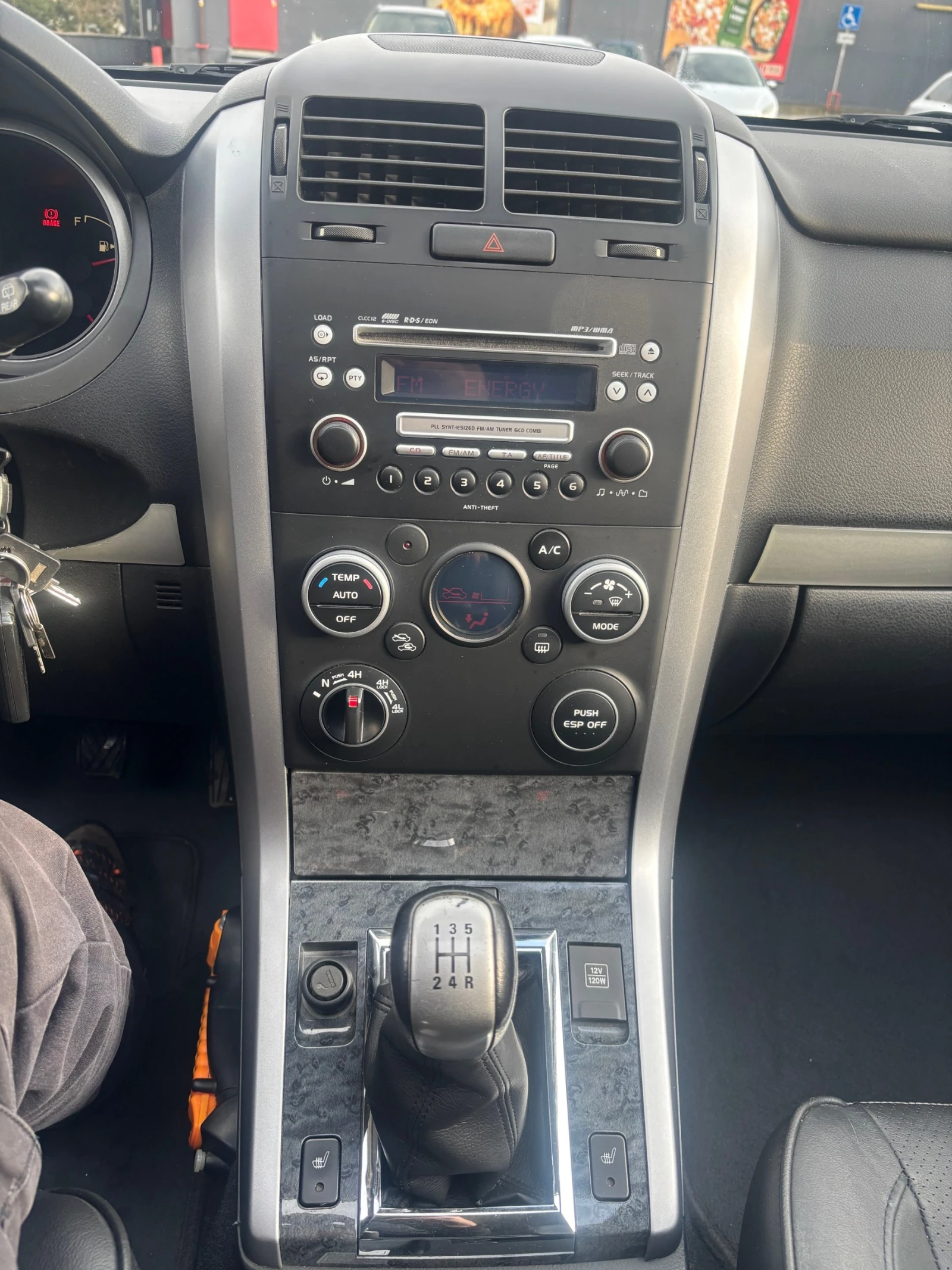 Suzuki Grand vitara 153 000 km, снимка 12 - Автомобили и джипове - 54123403