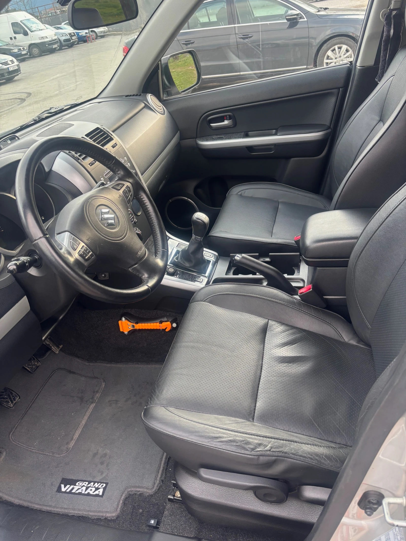 Suzuki Grand vitara 153 000 km, снимка 8 - Автомобили и джипове - 54123403