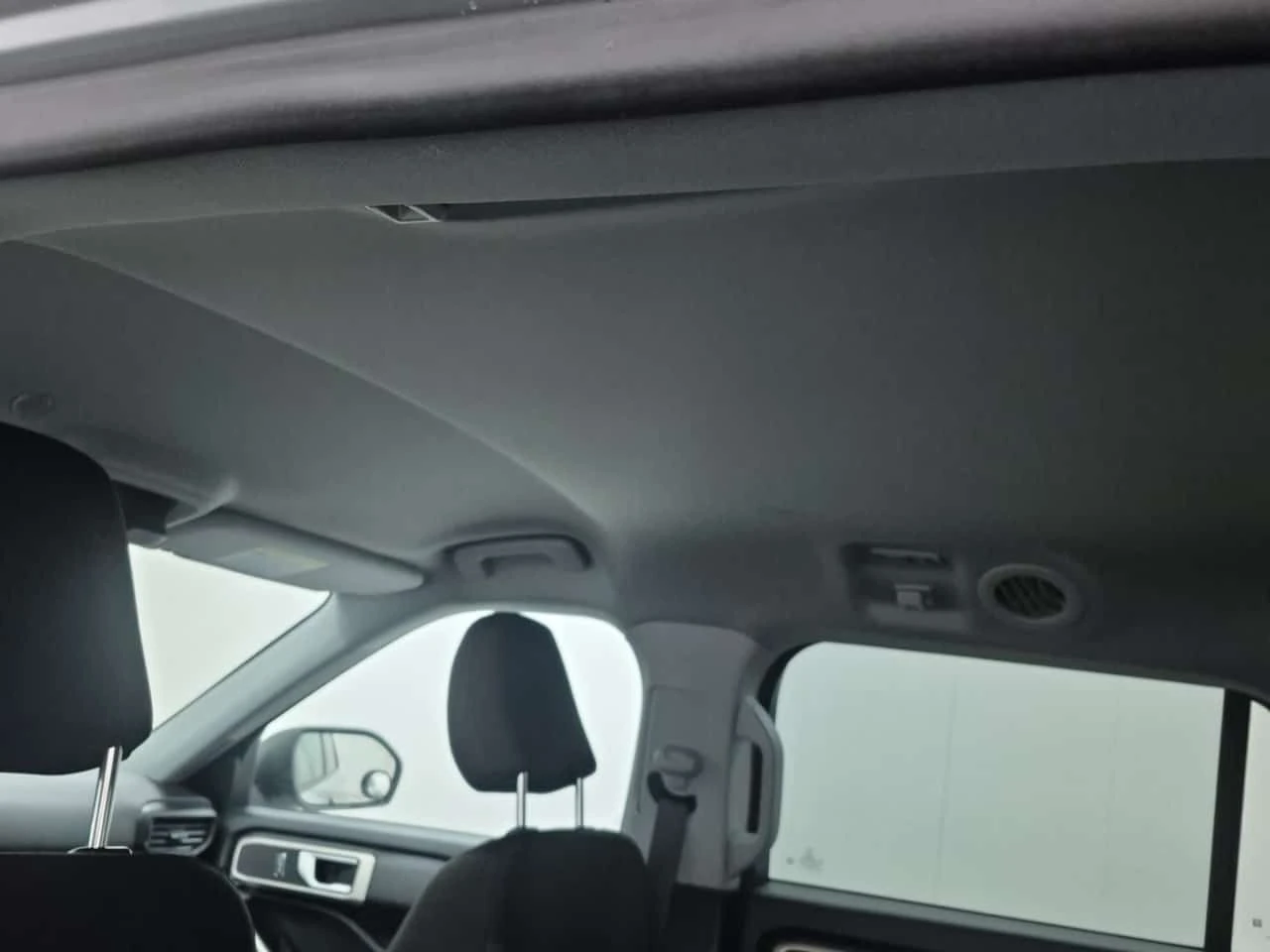 Ford Explorer * XLT * CARFAX * ПОДГРЕВИ* КАМЕРА, снимка 12 - Автомобили и джипове - 53771356