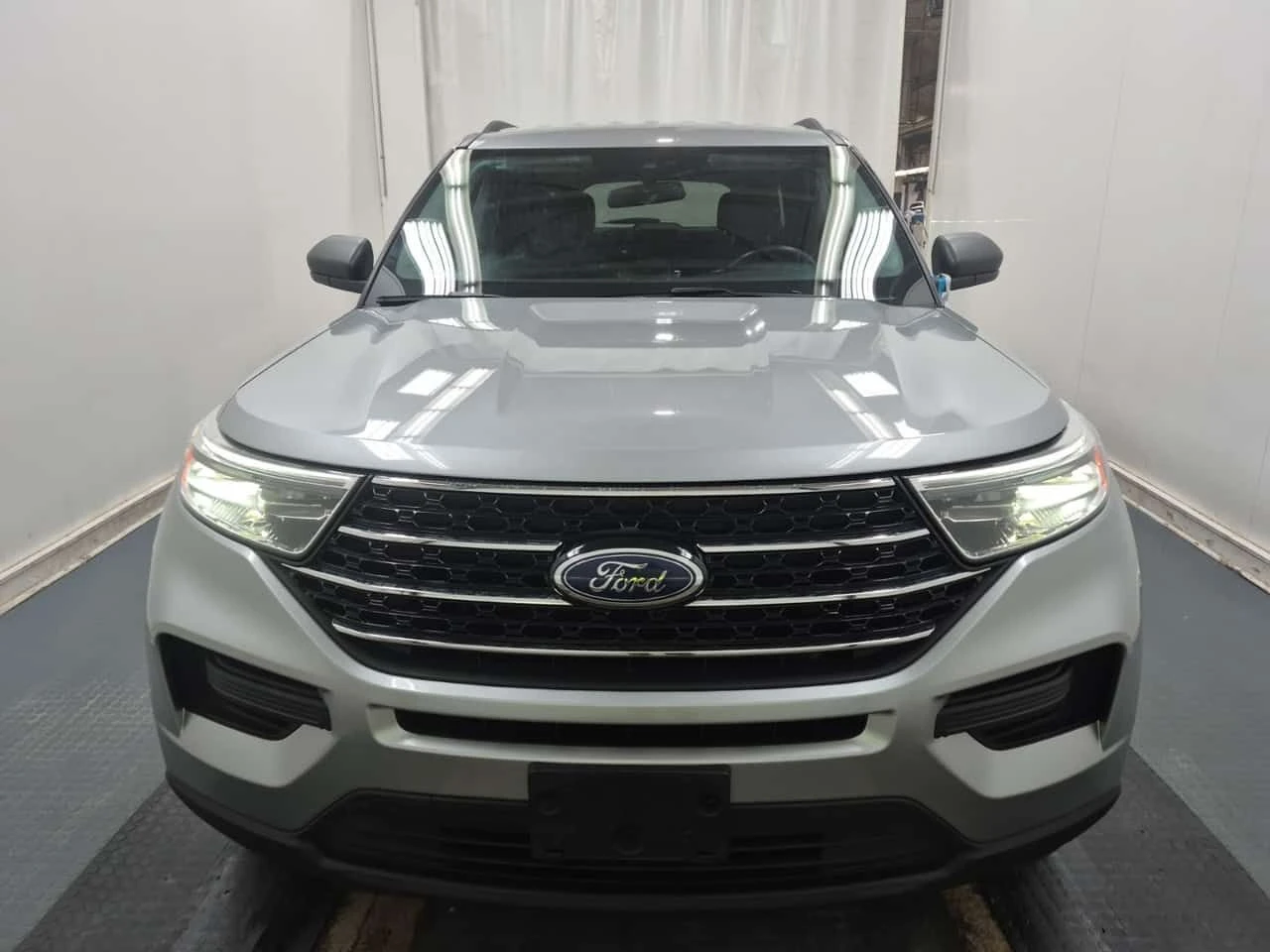 Ford Explorer * XLT * CARFAX * ПОДГРЕВИ* КАМЕРА, снимка 17 - Автомобили и джипове - 53771356