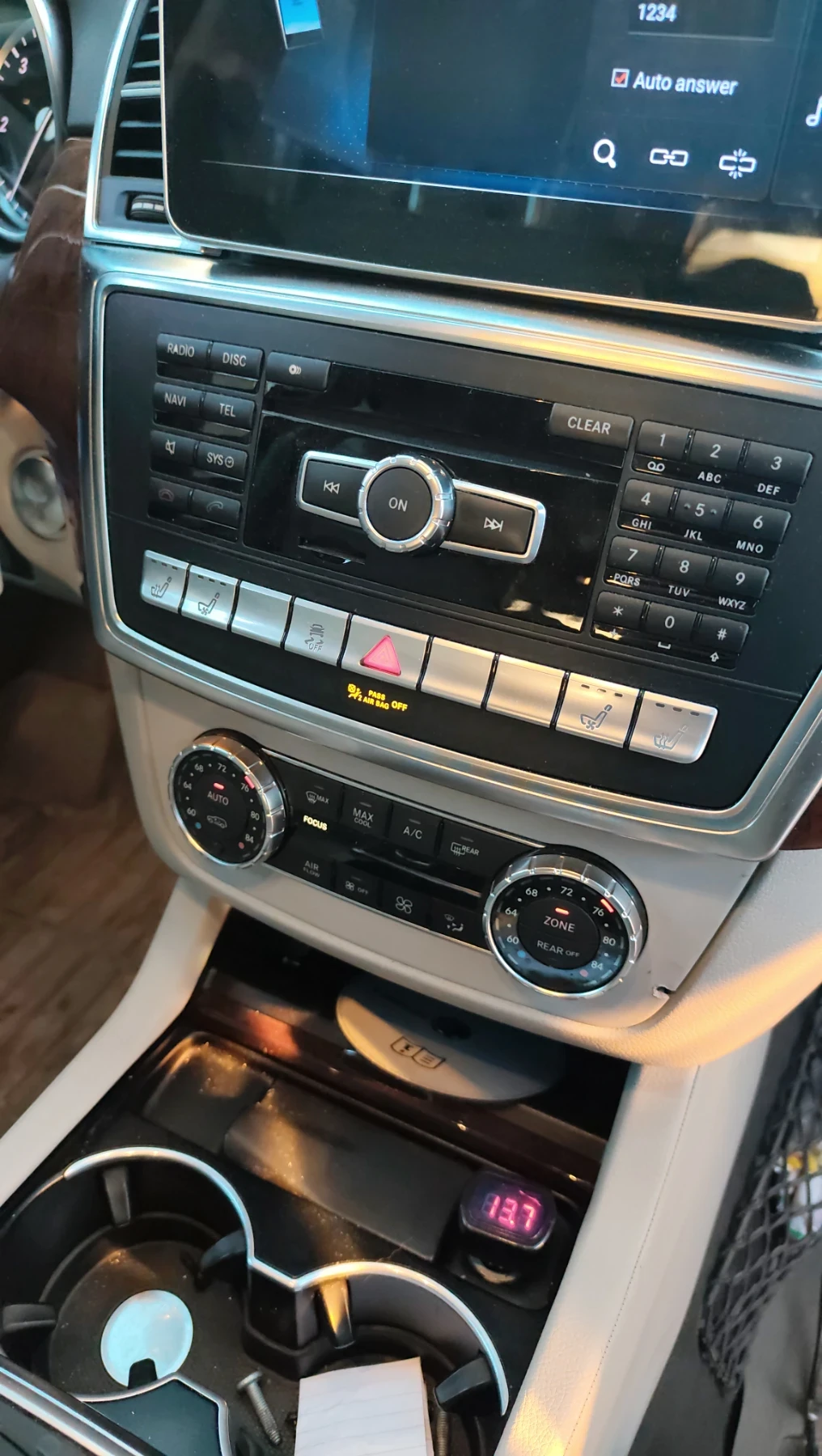 Mercedes-Benz GL 350 350, снимка 7 - Автомобили и джипове - 53846657