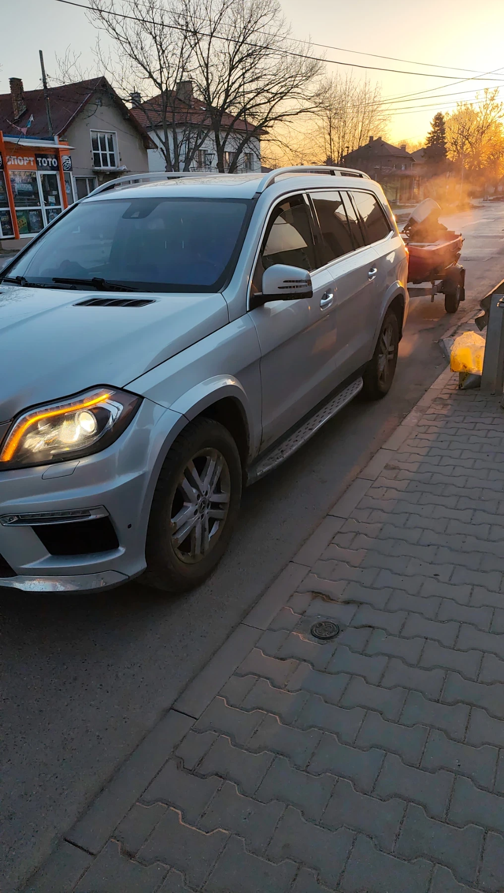 Mercedes-Benz GL 350 350, снимка 2 - Автомобили и джипове - 53846657