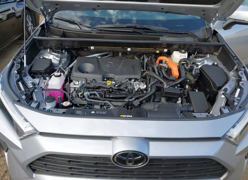 Toyota Rav4, снимка 10 - Автомобили и джипове - 54038943