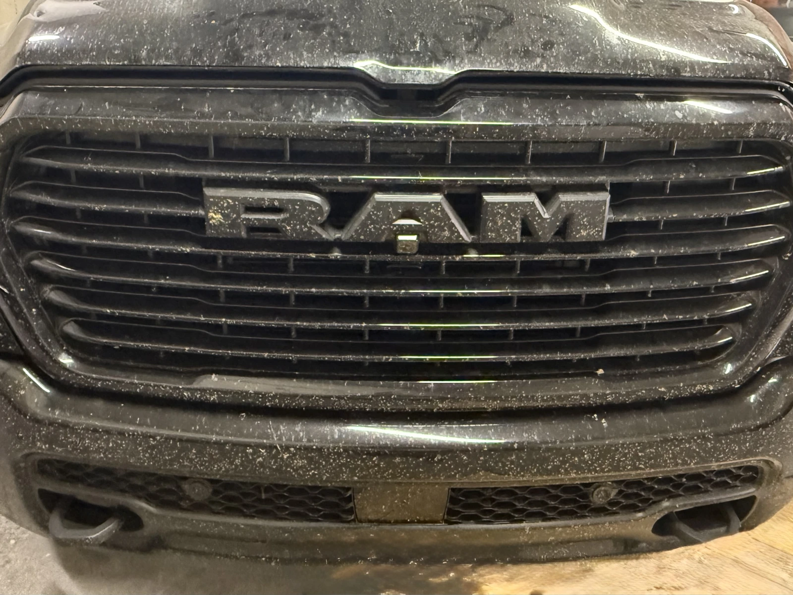 Dodge RAM 1500 LARAMIE | Black Edition | Full Екстри | На Части| , снимка 4 - Автомобили и джипове - 54781776