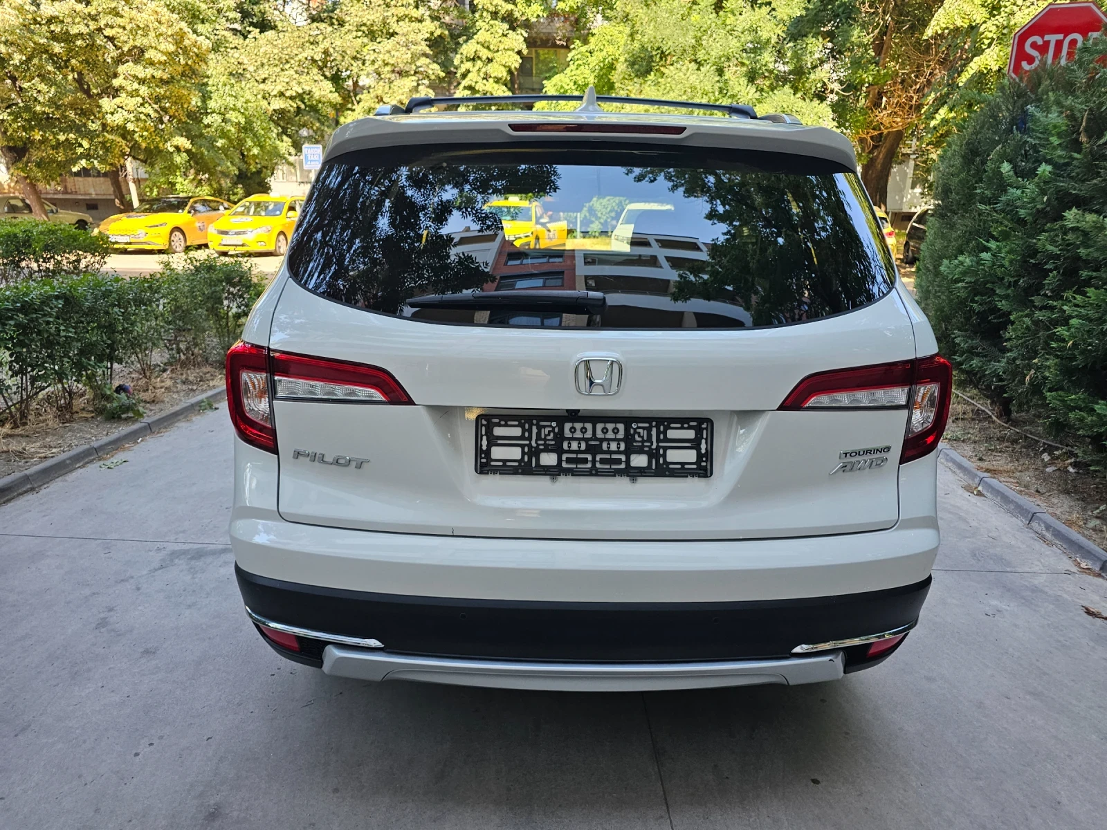 Honda Pilot 3.5 V6 Limitet Edition, снимка 5 - Автомобили и джипове - 54898658