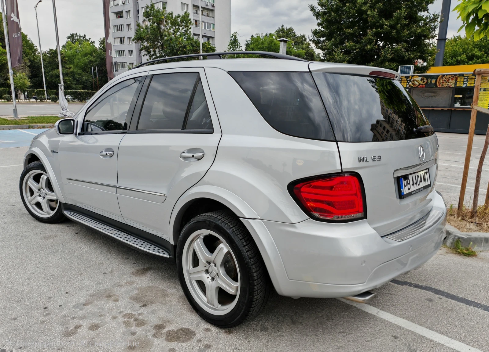Mercedes-Benz ML 63 AMG, снимка 5 - Автомобили и джипове - 55297069