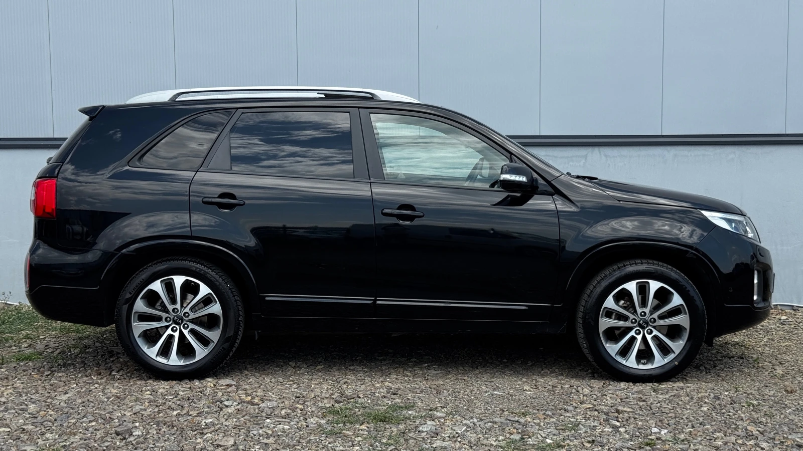 Kia Sorento 2.2 CRDi Platinum Edition 4WD 🇩🇪, снимка 4 - Автомобили и джипове - 55317233
