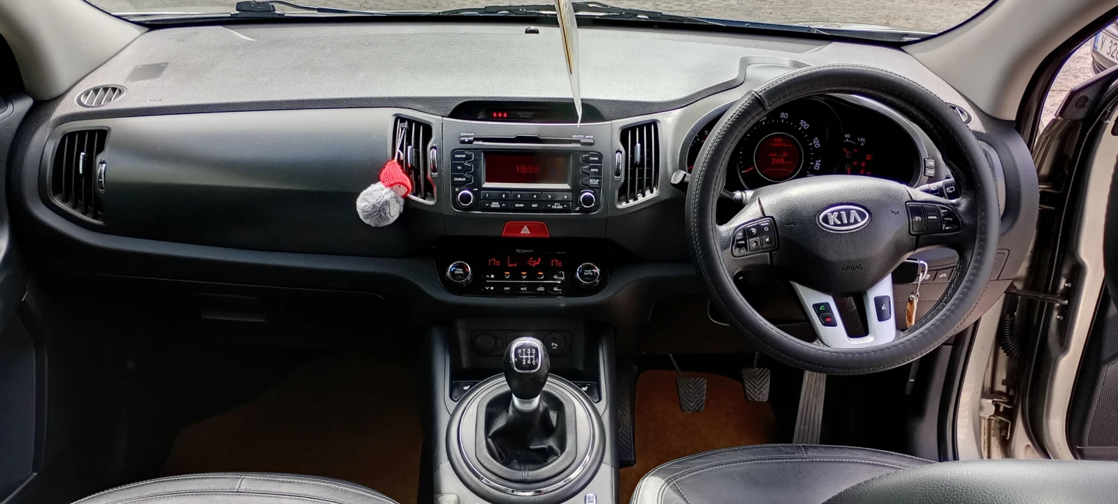 Kia Sportage 2.0D, снимка 3 - Автомобили и джипове - 55433259