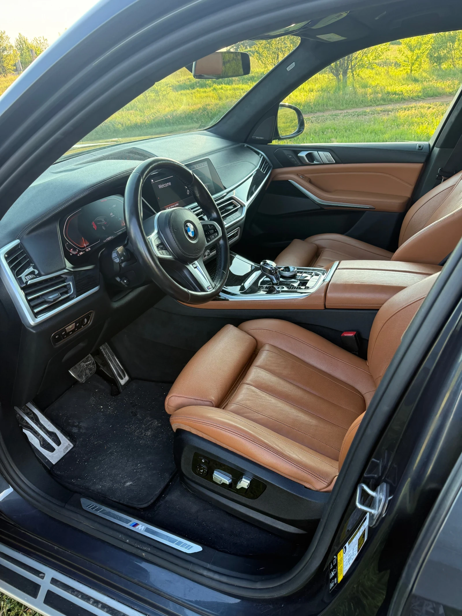 BMW X7 40I Mpack, снимка 8 - Автомобили и джипове - 55782961
