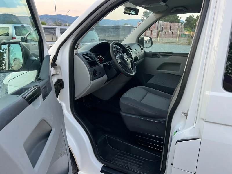 VW Caravelle 9 МЕСТЕН , снимка 5 - Бусове и автобуси - 51266812