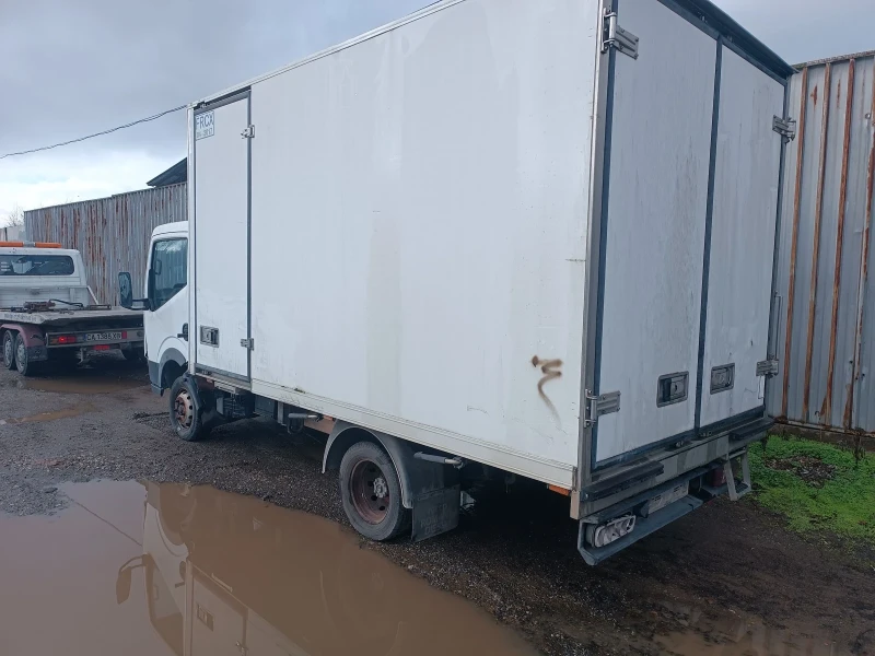 Nissan Capstar 3.0 d Хладилен , снимка 3 - Бусове и автобуси - 52789628