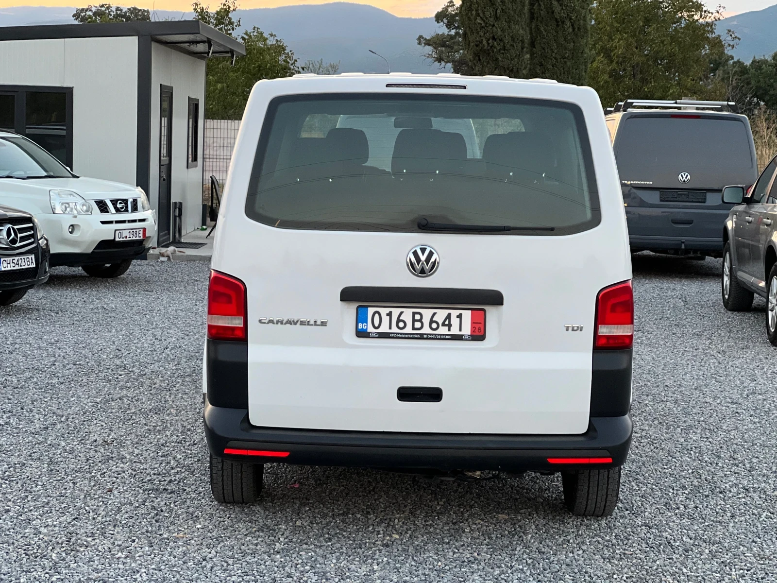 VW Caravelle 9 МЕСТЕН ТОП ЦЕНА - изображение 3