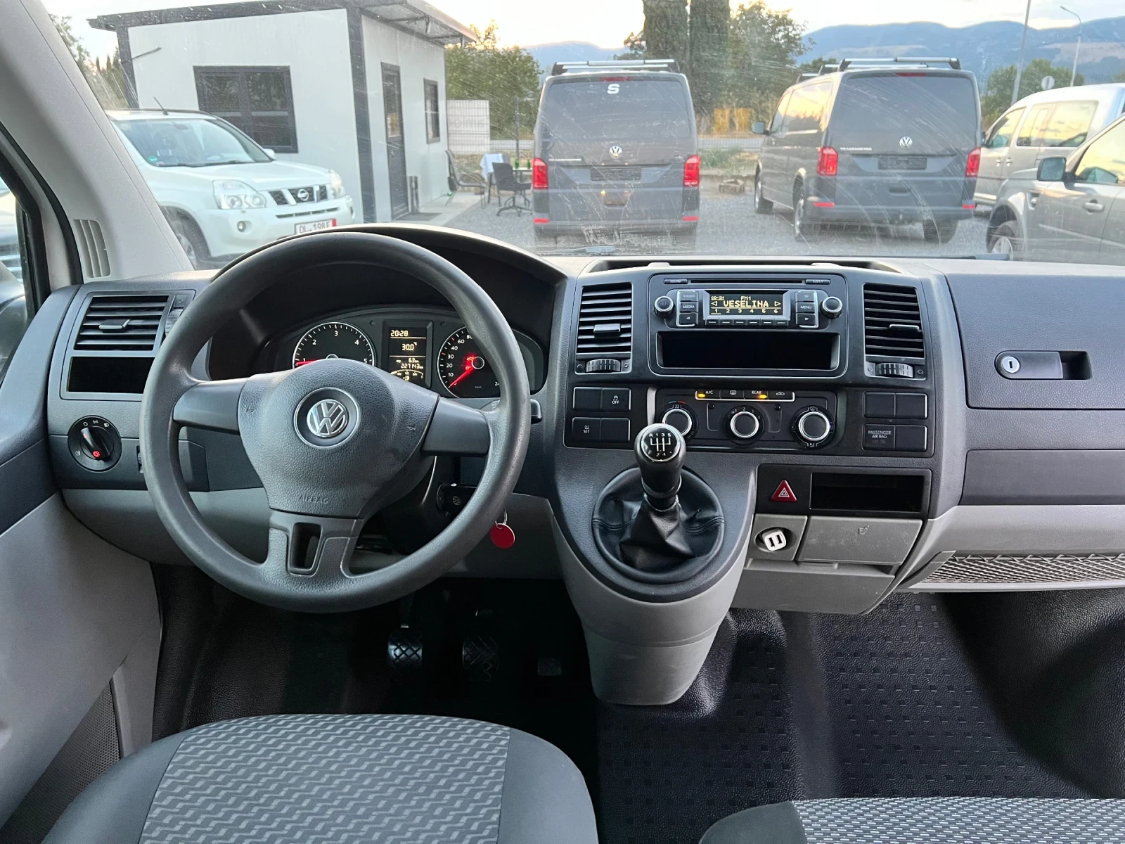 VW Caravelle 9   | Mobile.bg   12