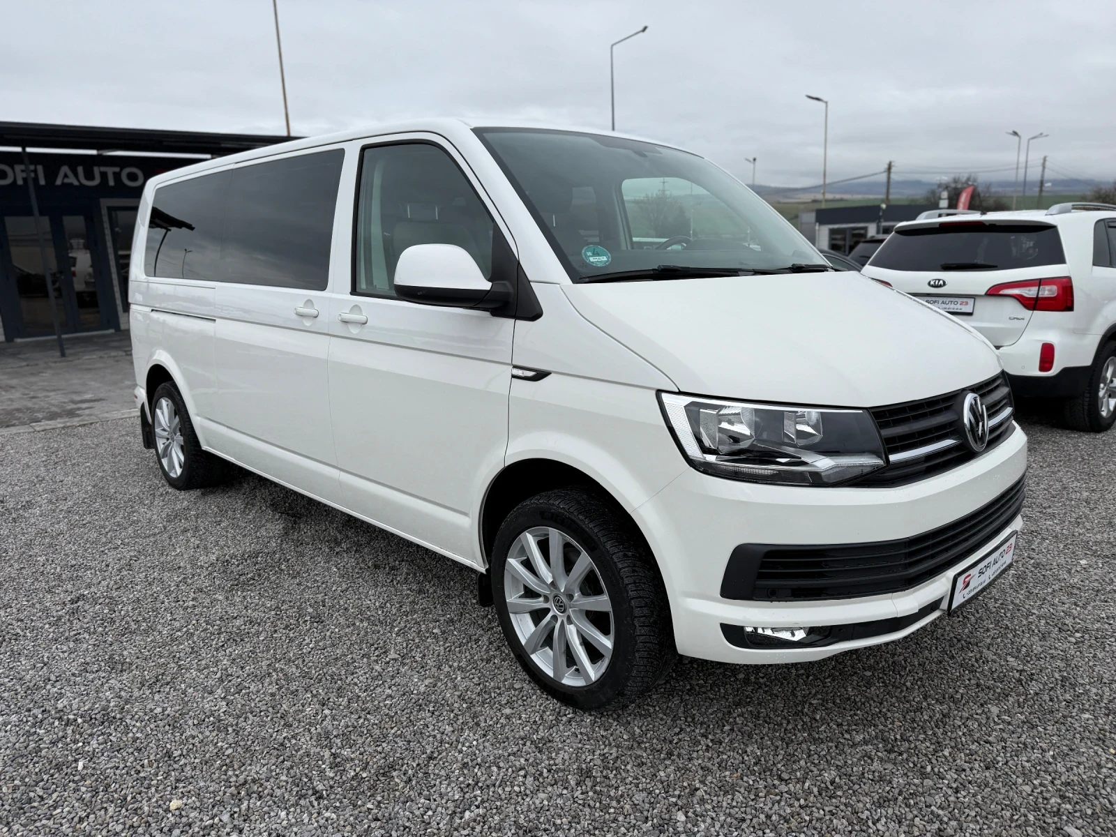 VW Transporter 2.0 TDI 9 МЕСТА - изображение 2