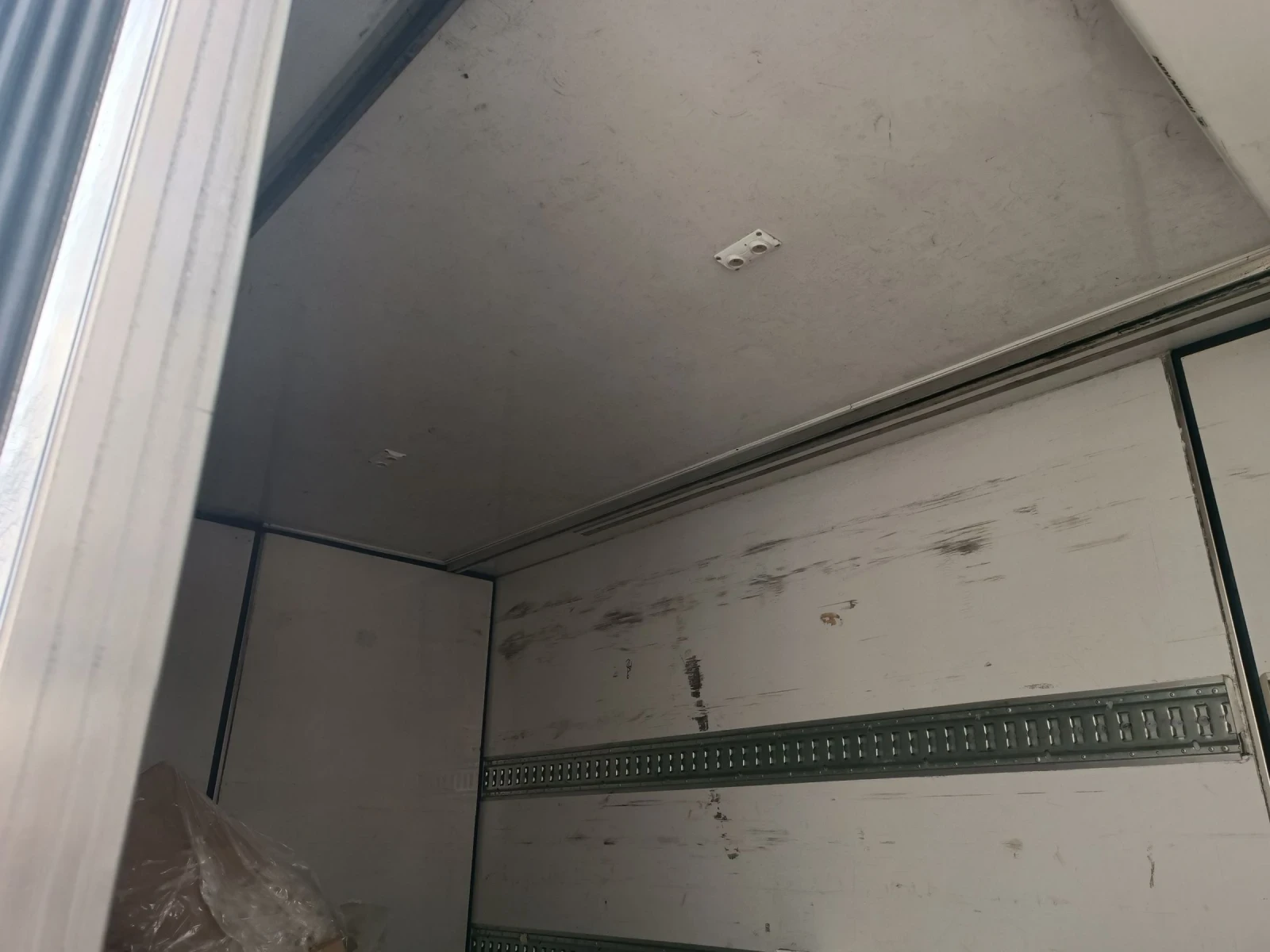 Nissan Capstar 3.0 d Хладилен  - изображение 7