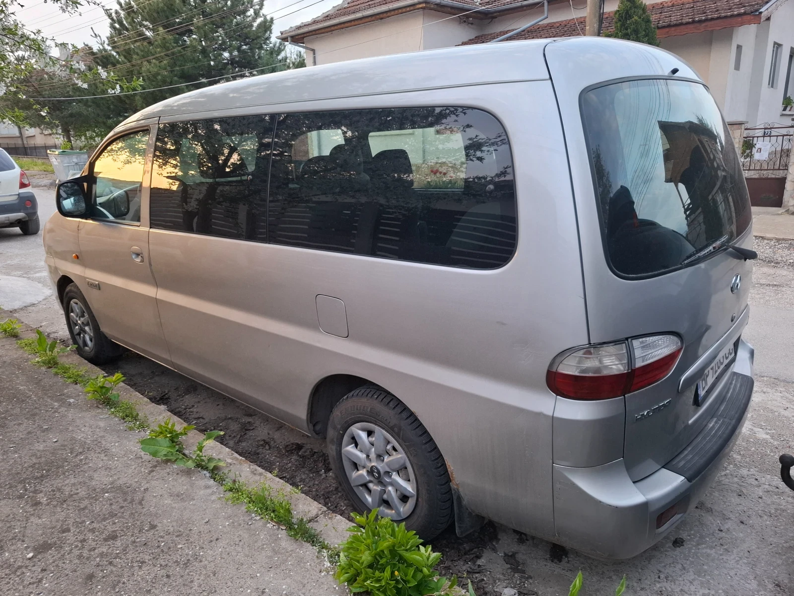 Hyundai H1 Stares 2, 5 CRDi 8+ 1 | Mobile.bg � ����������� 4