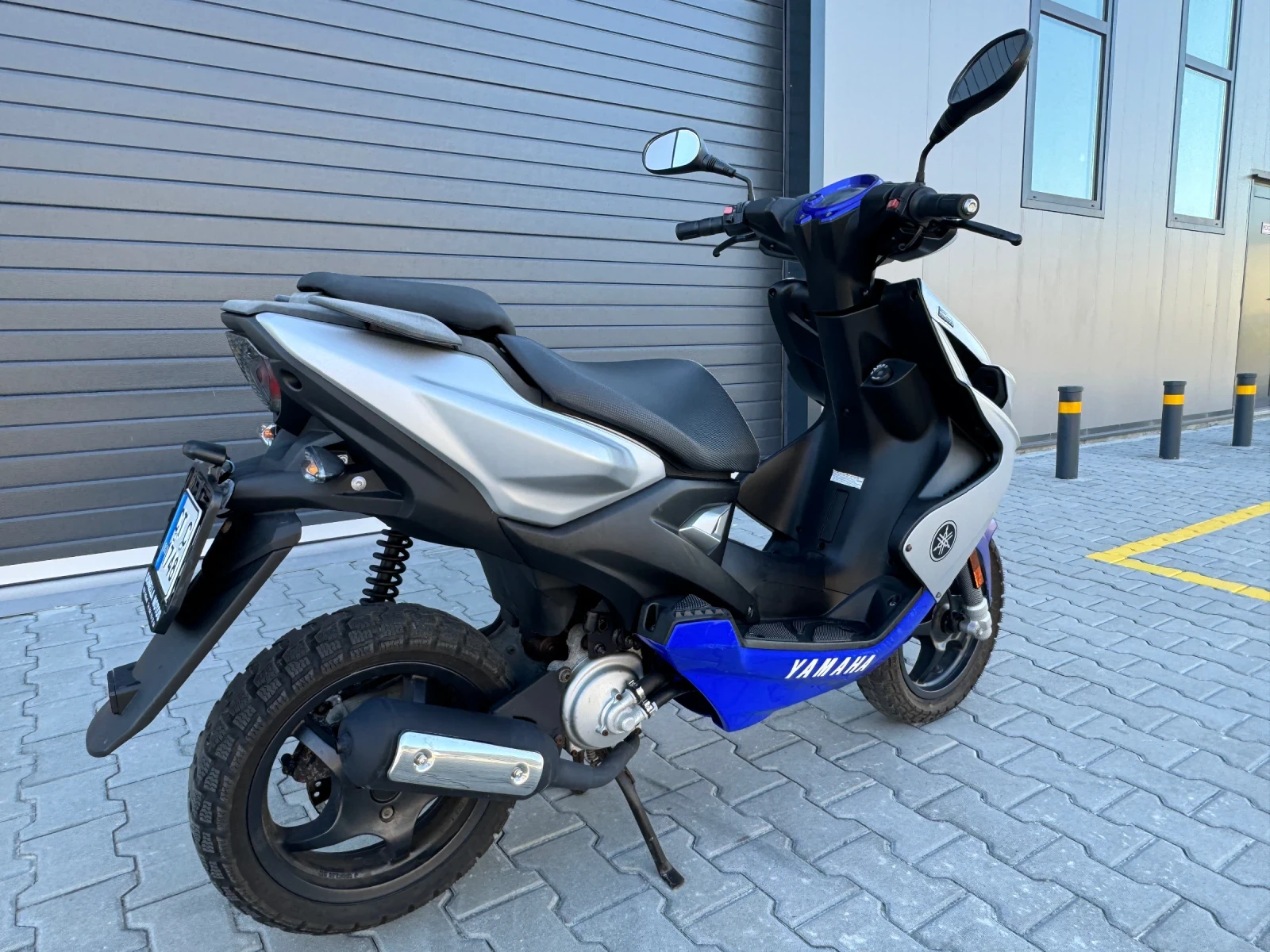 Yamaha Aerox NS 50 cm3 2018г - изображение 5