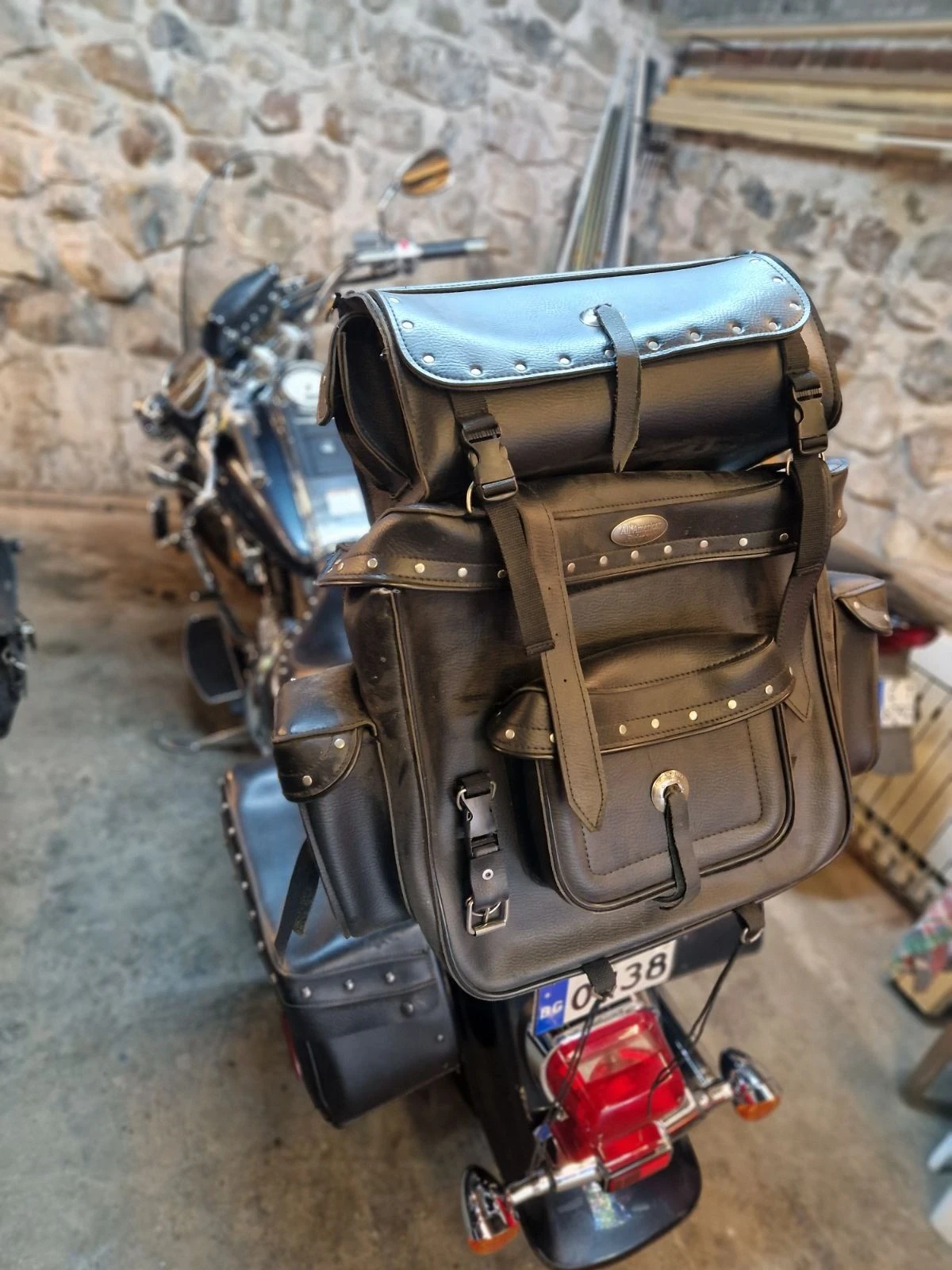 Suzuki Boulevard C90T VL1500 - изображение 9