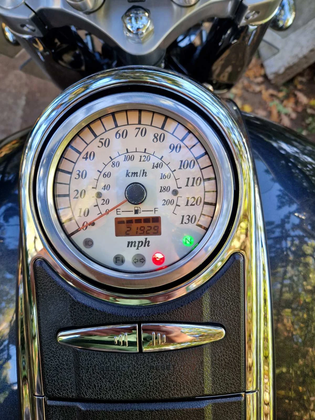 Suzuki Boulevard C90T VL1500 - изображение 10