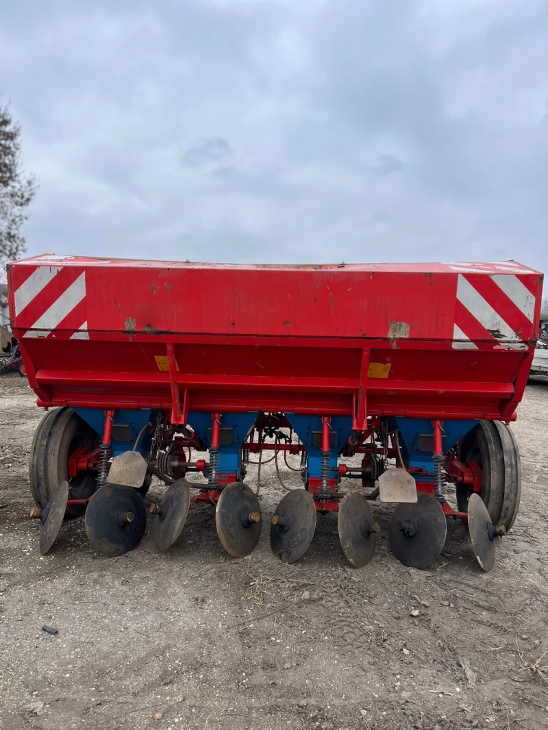 Специализирани машини Машини за зеленчуци Сеялка за картофи Gruse, снимка 6 - Селскостопанска техника - 52573278