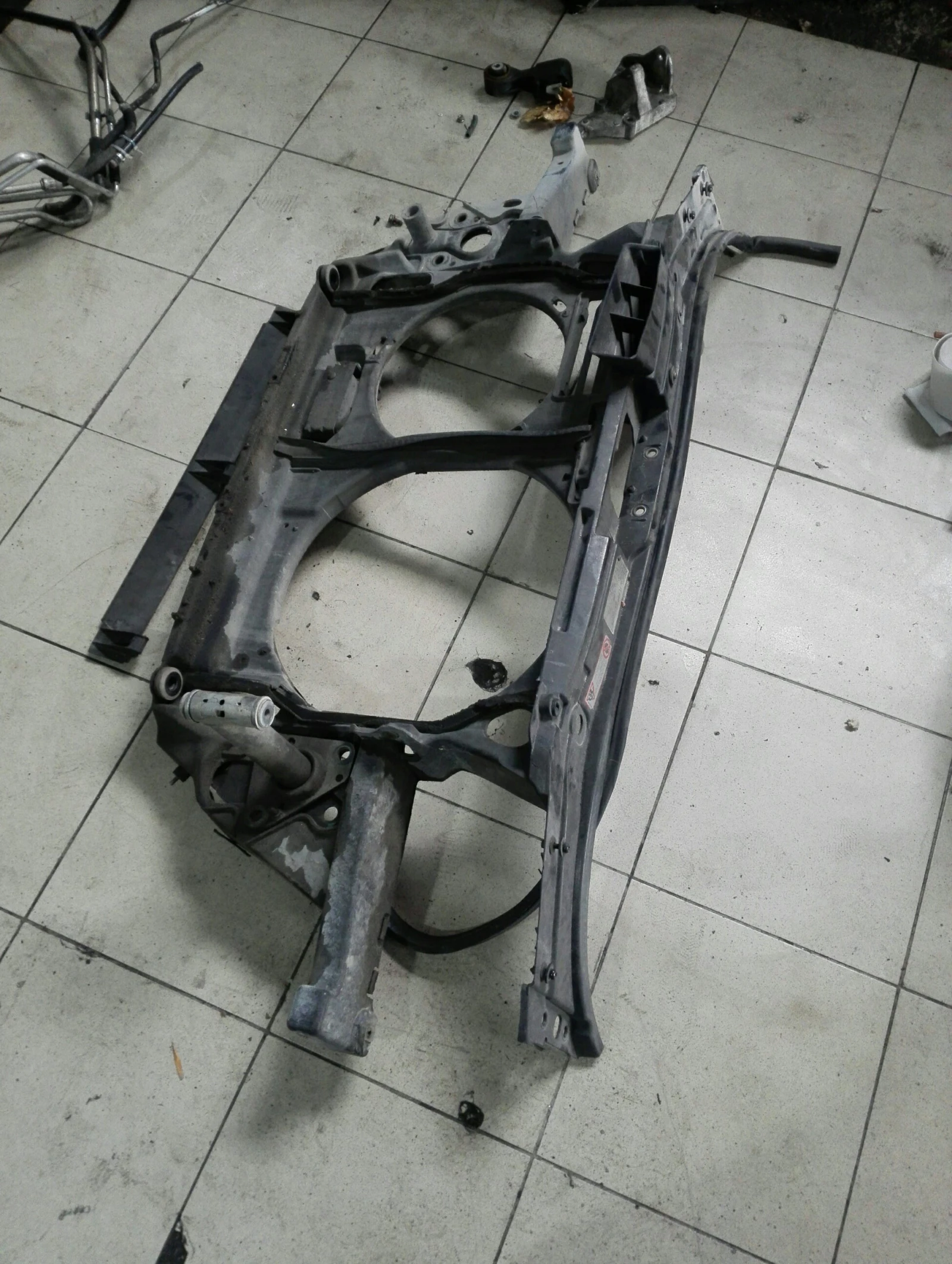 ����� ��������� ���� �6 2.5��� (7) | Mobile.bg � ����������� 1